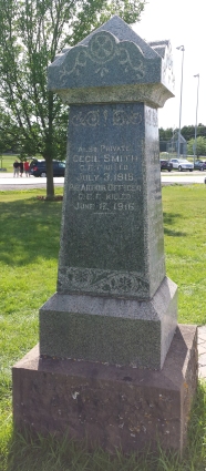 War memorial in Beckwith Park - Smith, Officer